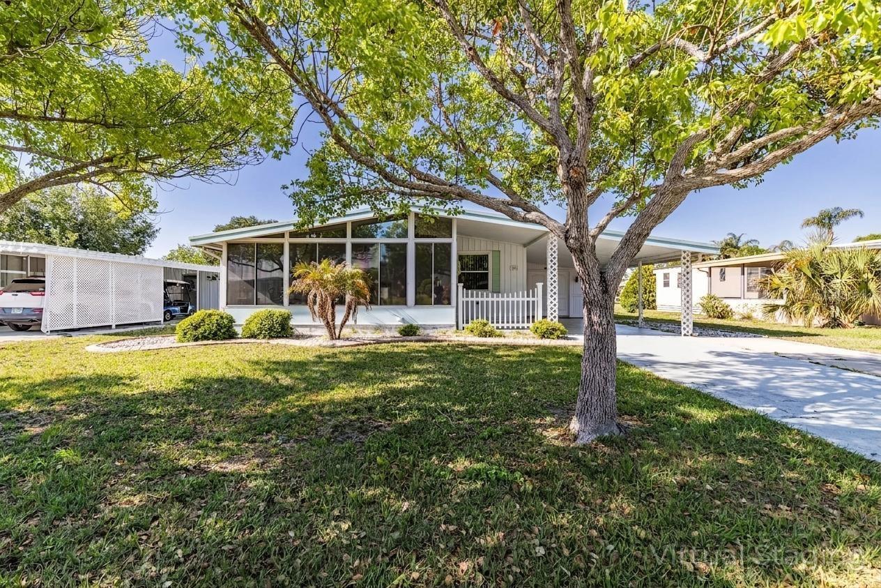 1026 CAPELLA DR, TAVARES, FL, 32778