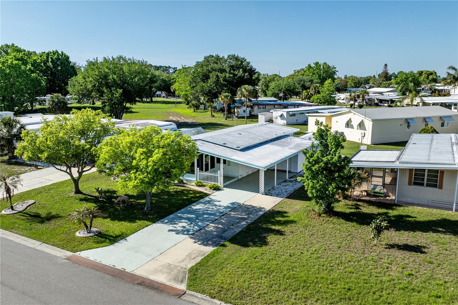 1026 CAPELLA DR, TAVARES, FL, 32778