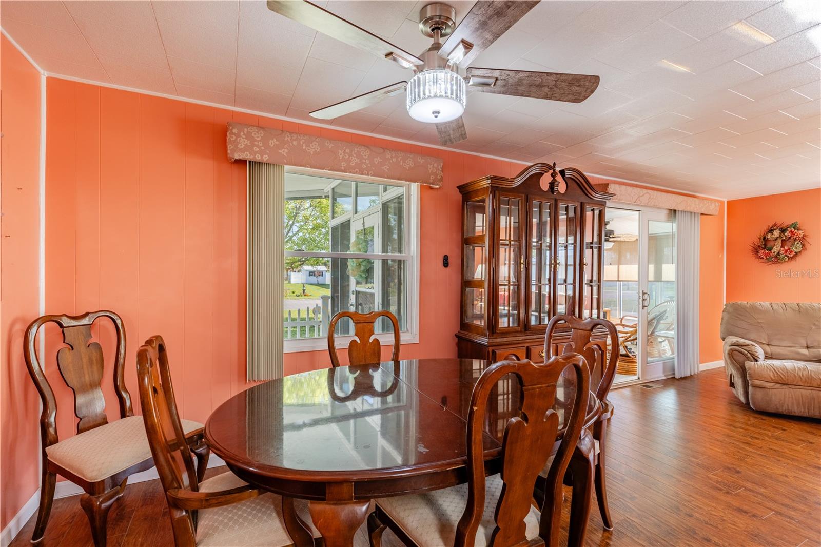 1026 CAPELLA DR, TAVARES, FL, 32778