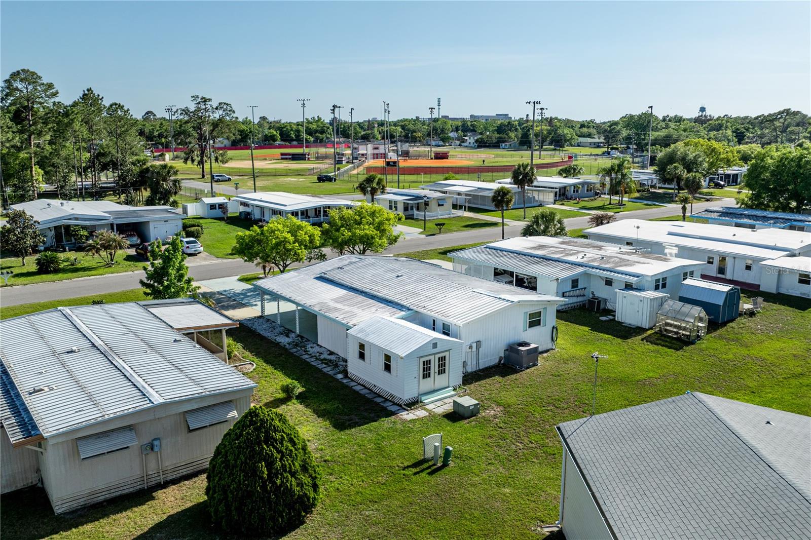 1026 CAPELLA DR, TAVARES, FL, 32778