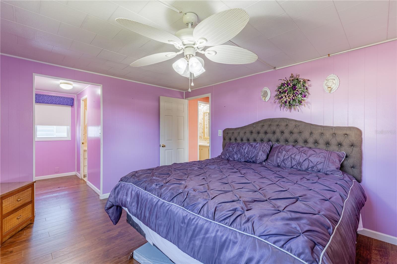 1026 CAPELLA DR, TAVARES, FL, 32778