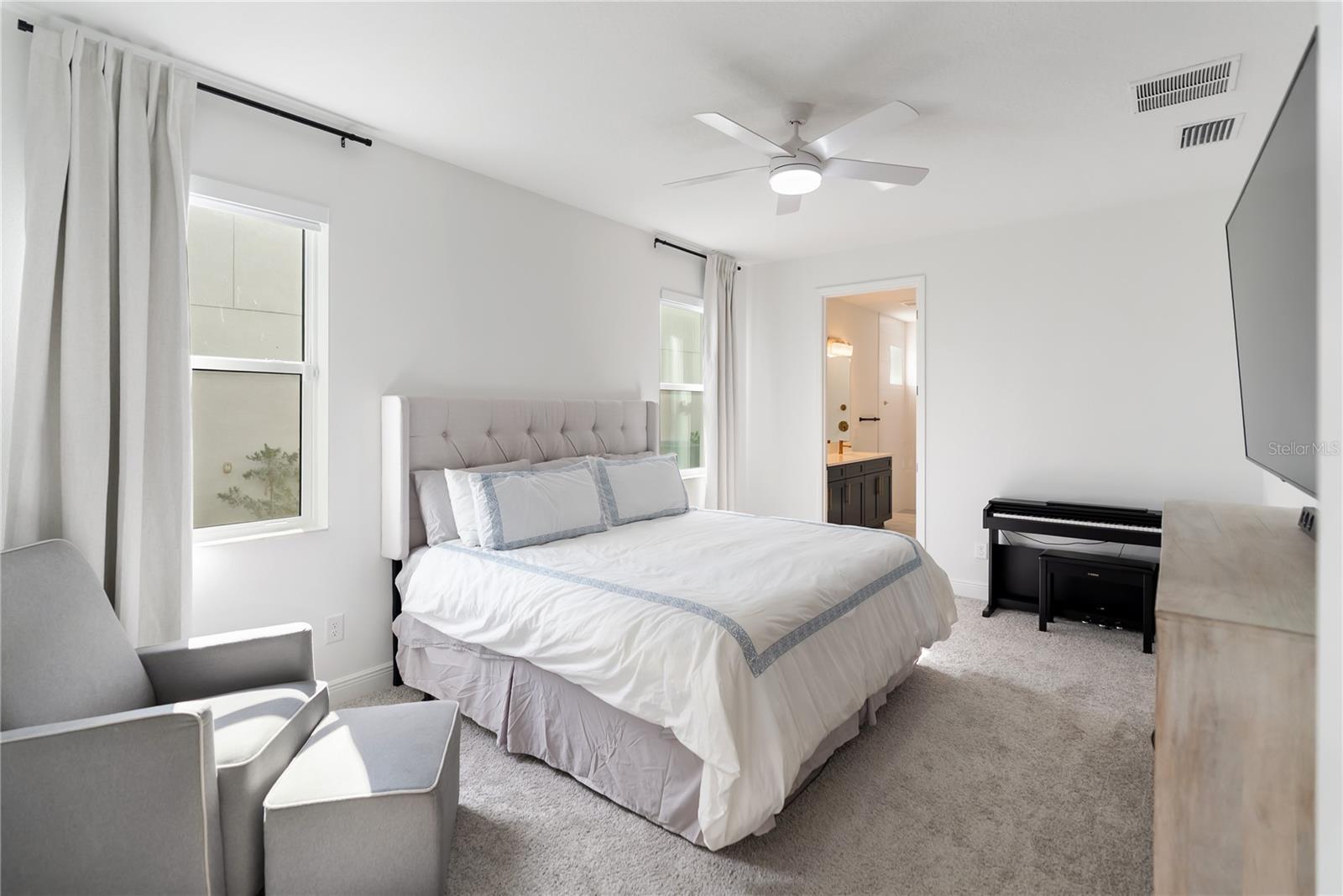 17510 SAVORY MIST CIR, BRADENTON, FL, 34211