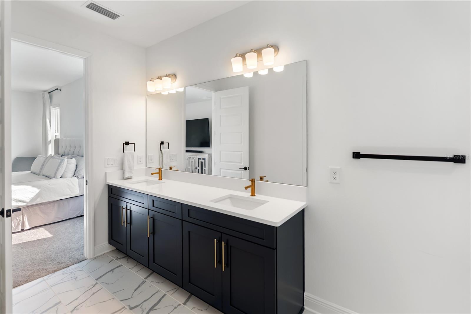 17510 SAVORY MIST CIR, BRADENTON, FL, 34211