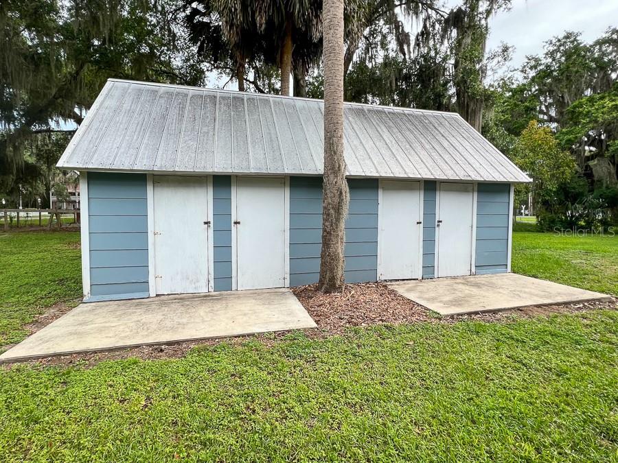 5601 AVENUE H #2, MC INTOSH, FL, 32664
