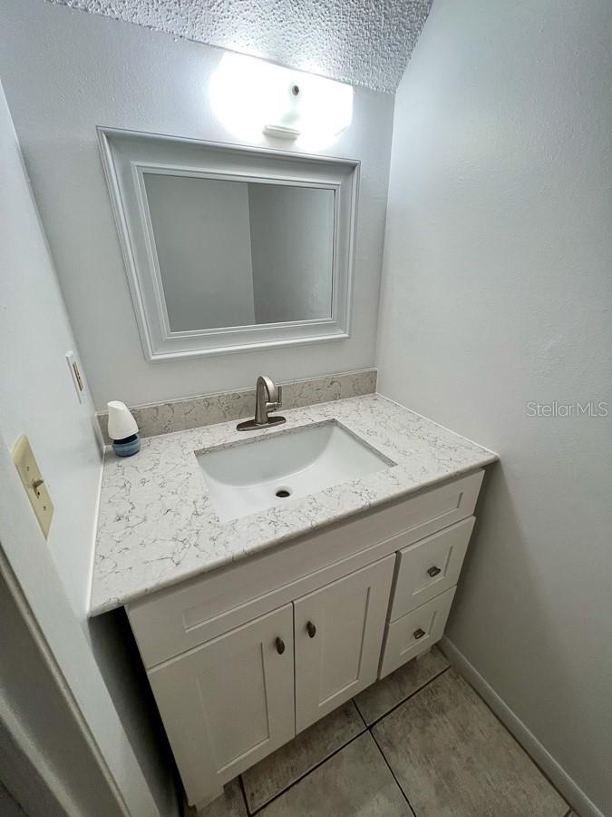 5601 AVENUE H #2, MC INTOSH, FL, 32664