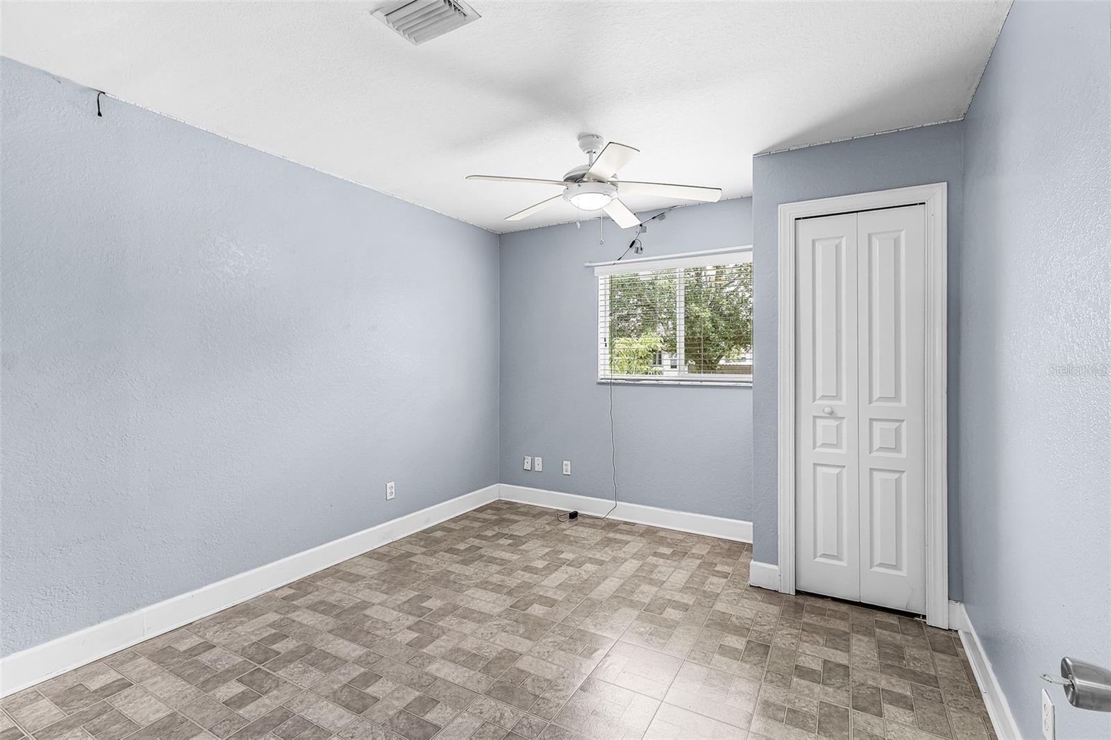 2442 EMBERS PKWY W, CAPE CORAL, FL, 33993