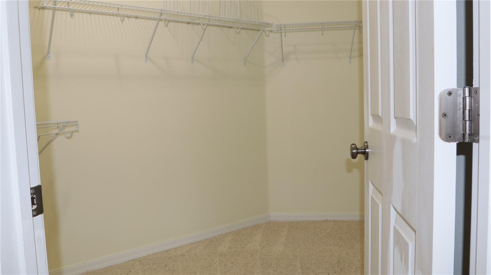 2552 HOBBLEBRUSH DR, NORTH PORT, FL, 34289