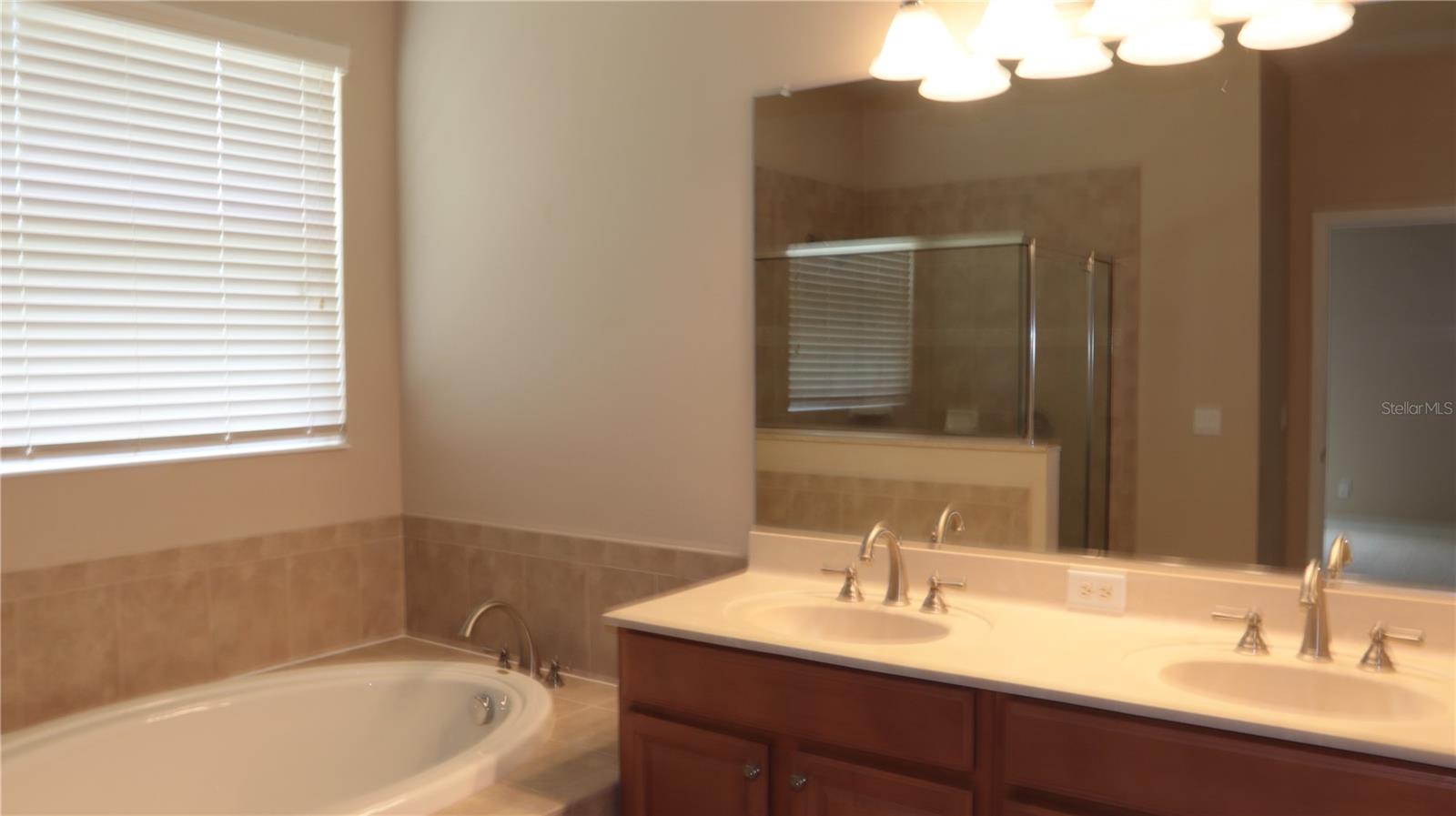 2552 HOBBLEBRUSH DR, NORTH PORT, FL, 34289