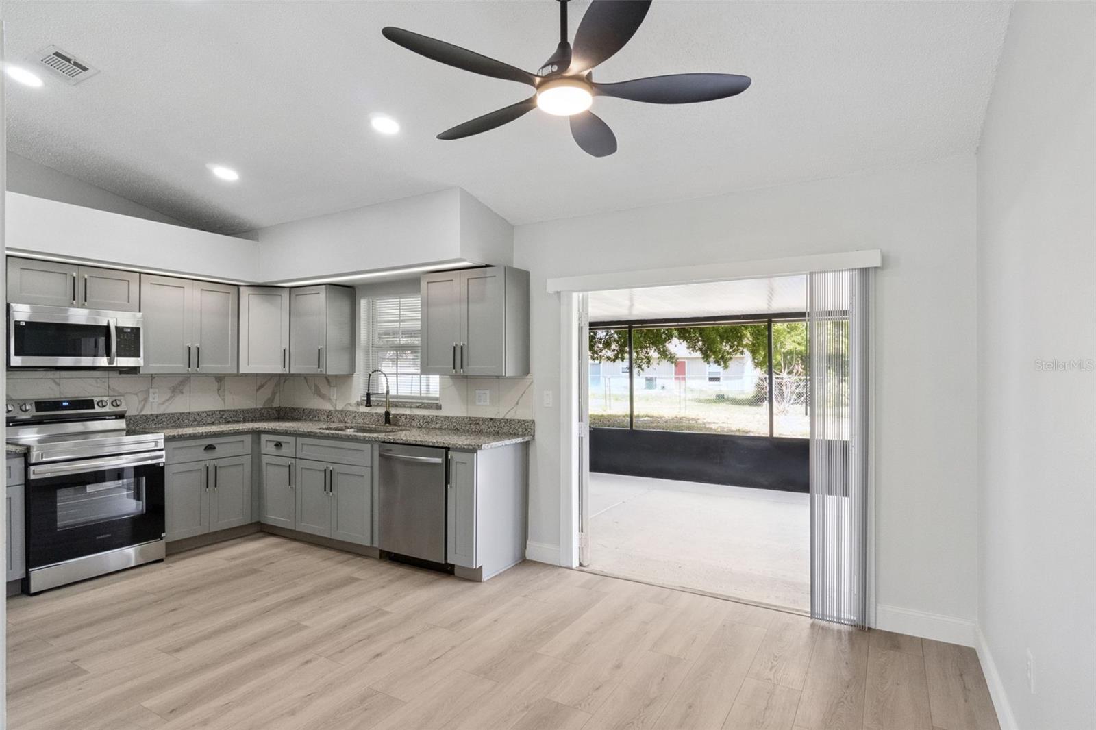 621 N DELMONTE CT, POINCIANA, FL, 34758