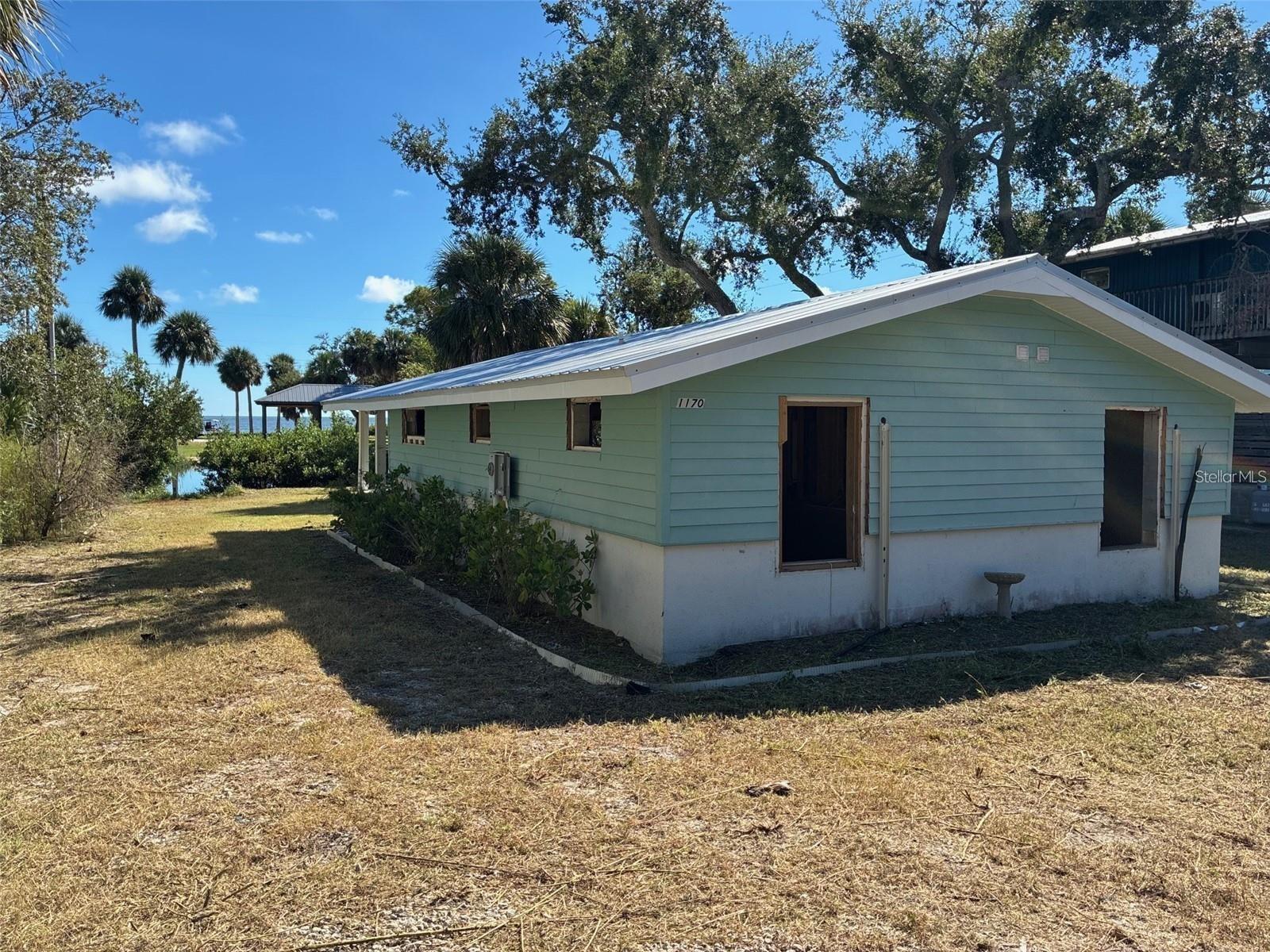 1170 WHIDDON AVE, CEDAR KEY, FL, 32625