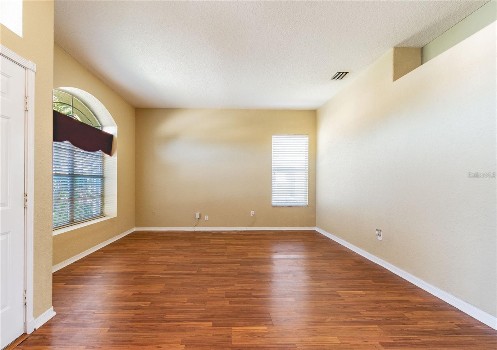 1936 TANGLEDVINE DR, WESLEY CHAPEL, FL, 33543