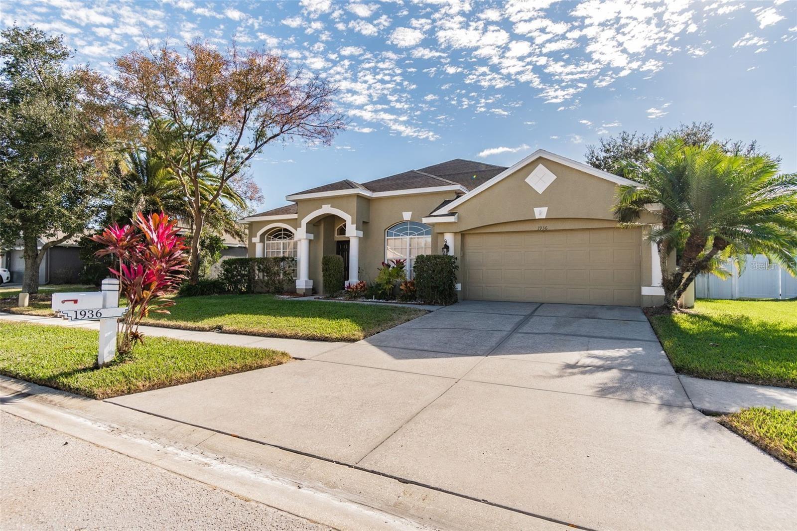 1936 TANGLEDVINE DR, WESLEY CHAPEL, FL, 33543