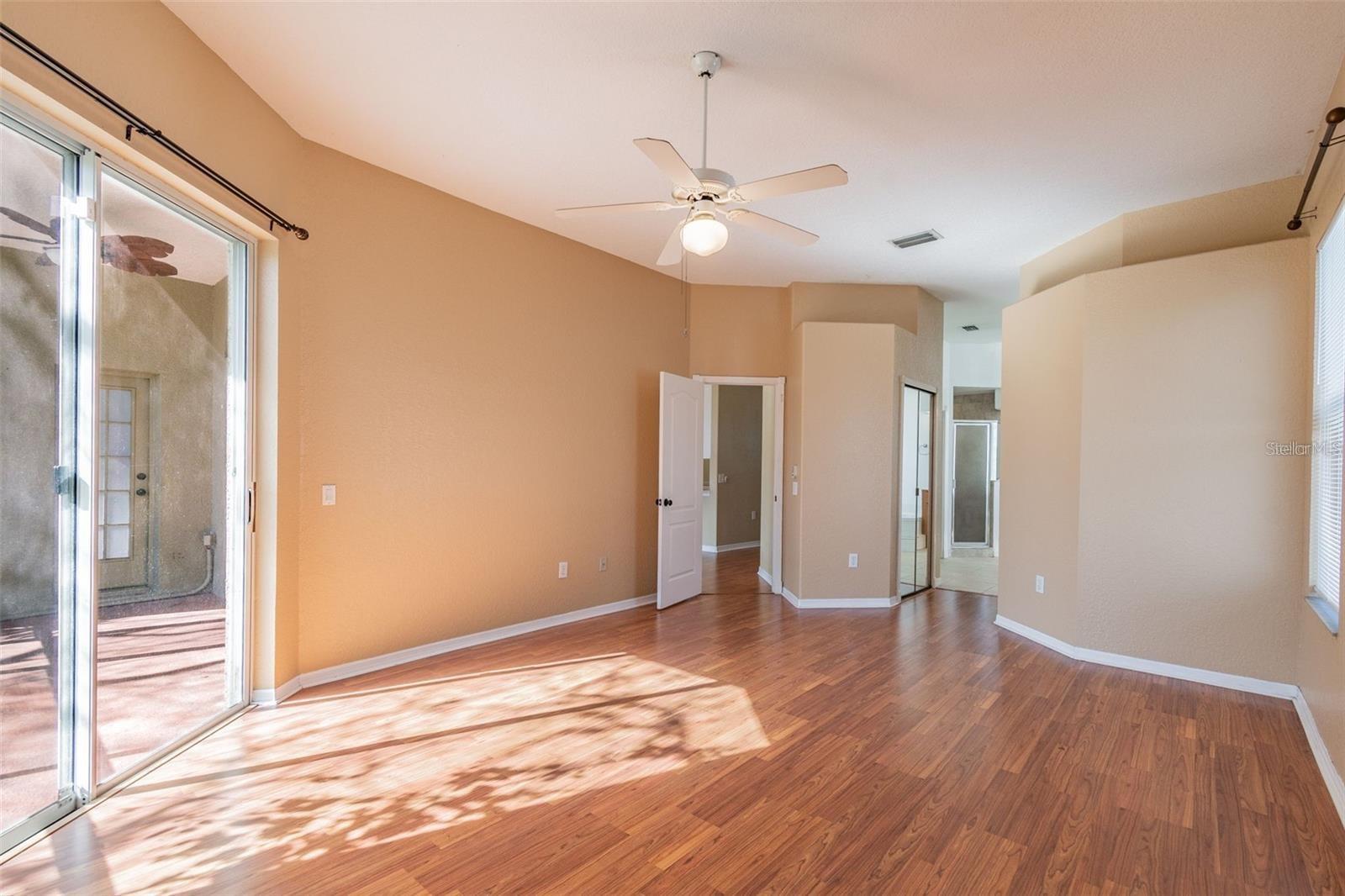 1936 TANGLEDVINE DR, WESLEY CHAPEL, FL, 33543