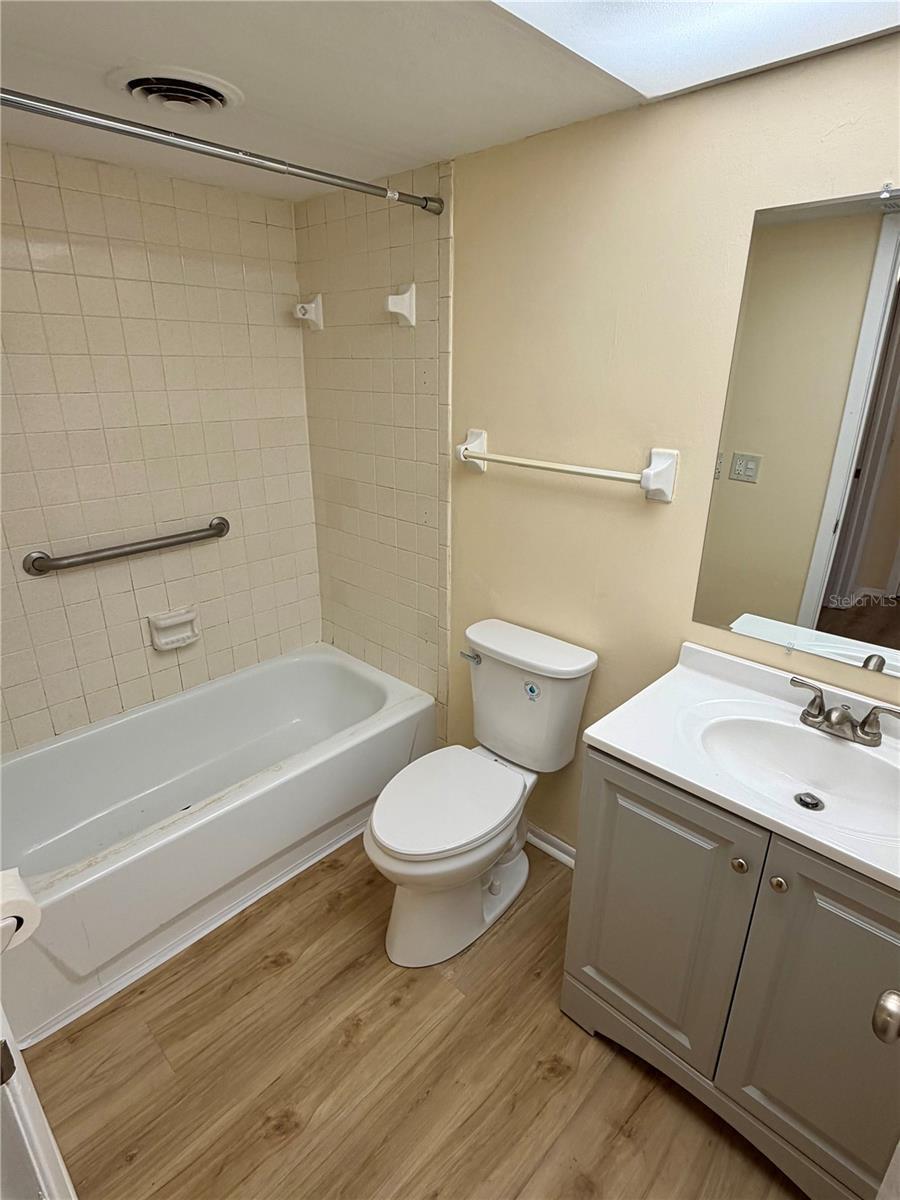 1320 MORELAND DR #12, CLEARWATER, FL, 33764