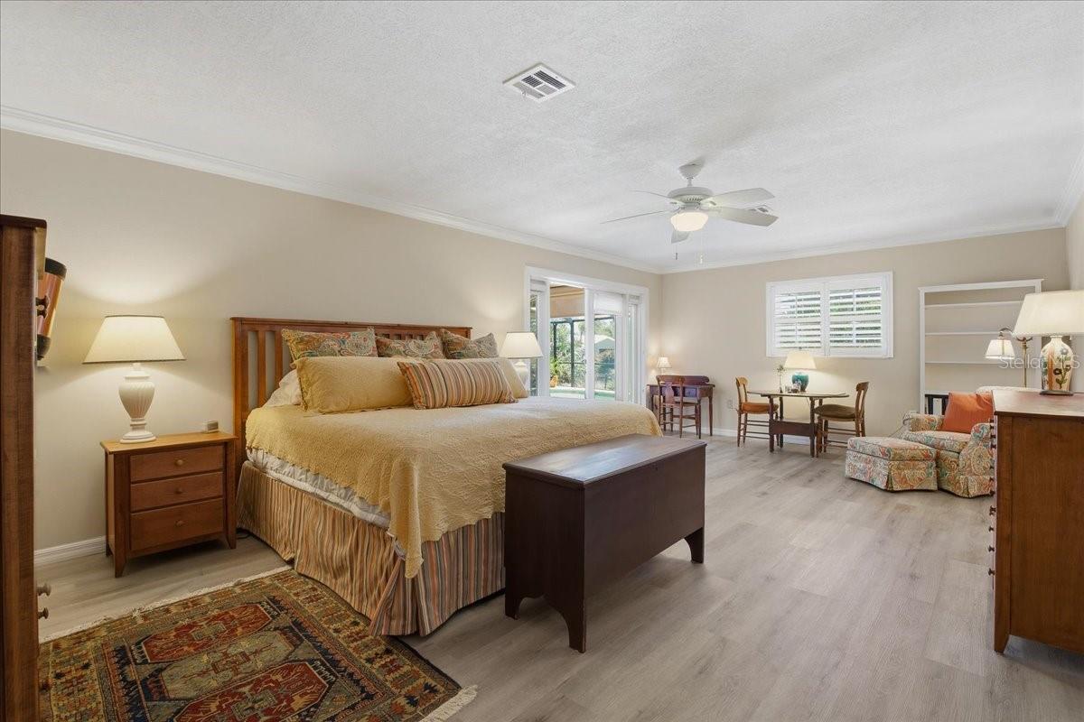 1231 BAYSHORE DR, ENGLEWOOD, FL, 34223