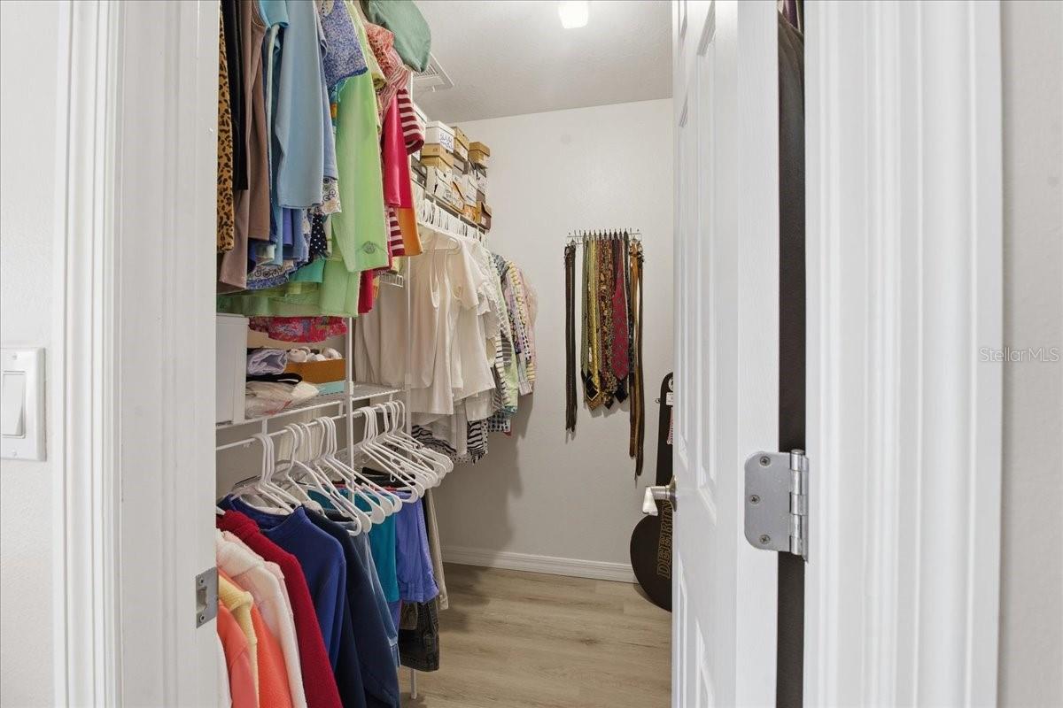 1231 BAYSHORE DR, ENGLEWOOD, FL, 34223