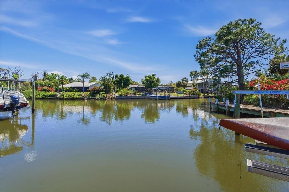 1231 BAYSHORE DR, ENGLEWOOD, FL, 34223