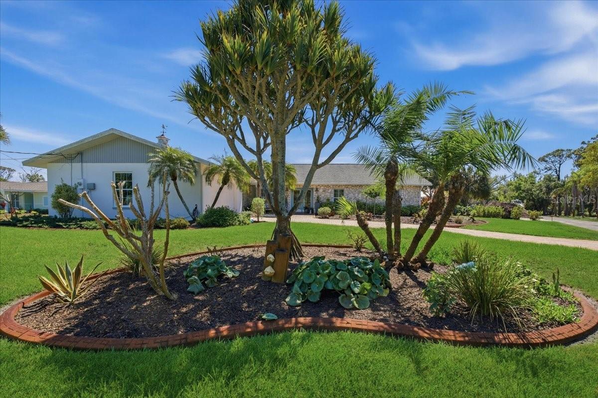 1231 BAYSHORE DR, ENGLEWOOD, FL, 34223