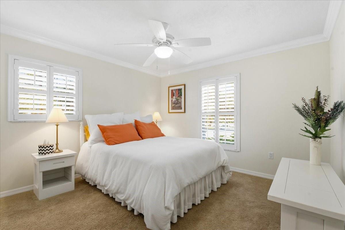 1231 BAYSHORE DR, ENGLEWOOD, FL, 34223