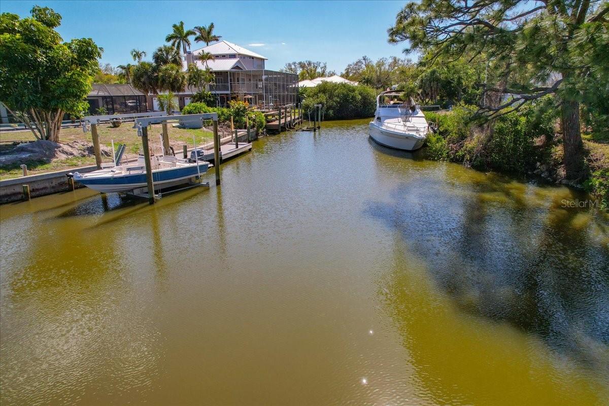 1231 BAYSHORE DR, ENGLEWOOD, FL, 34223