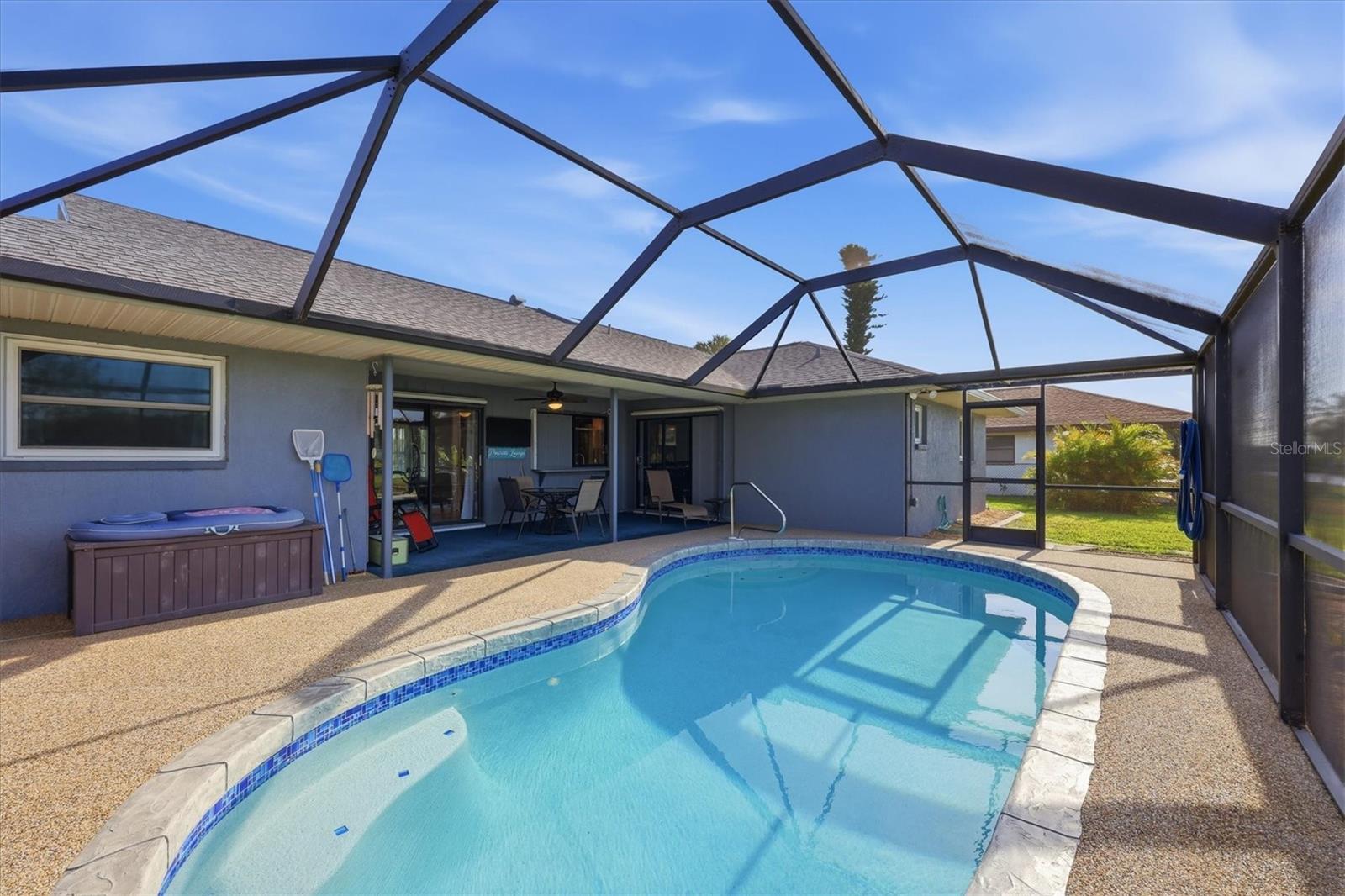 29 BUNKER RD, ROTONDA WEST, FL, 33947