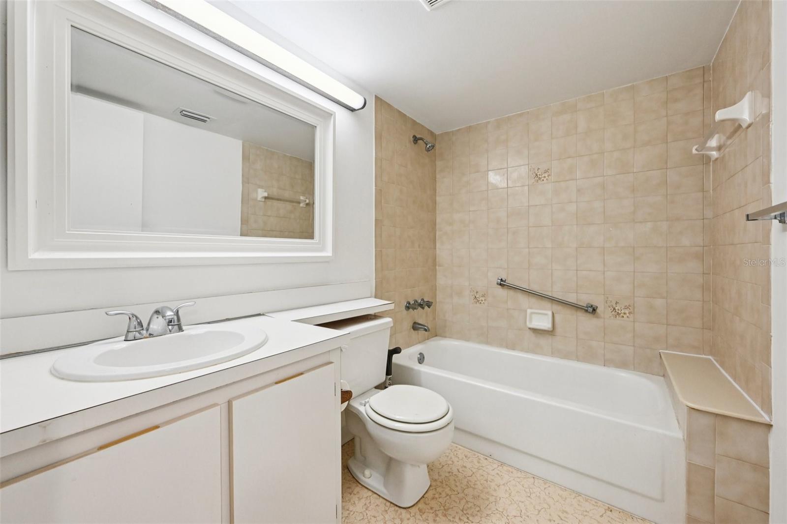 1575 SW SILVER PINE WAY #F2, PALM CITY, FL, 34990