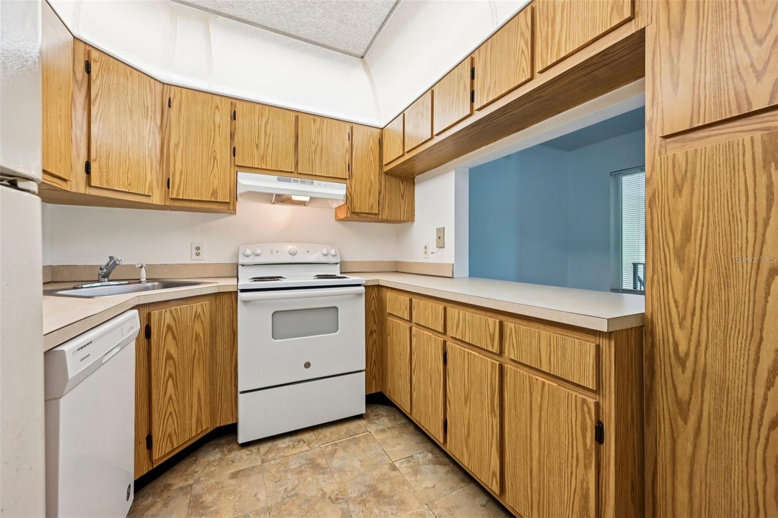 1575 SW SILVER PINE WAY #F2, PALM CITY, FL, 34990