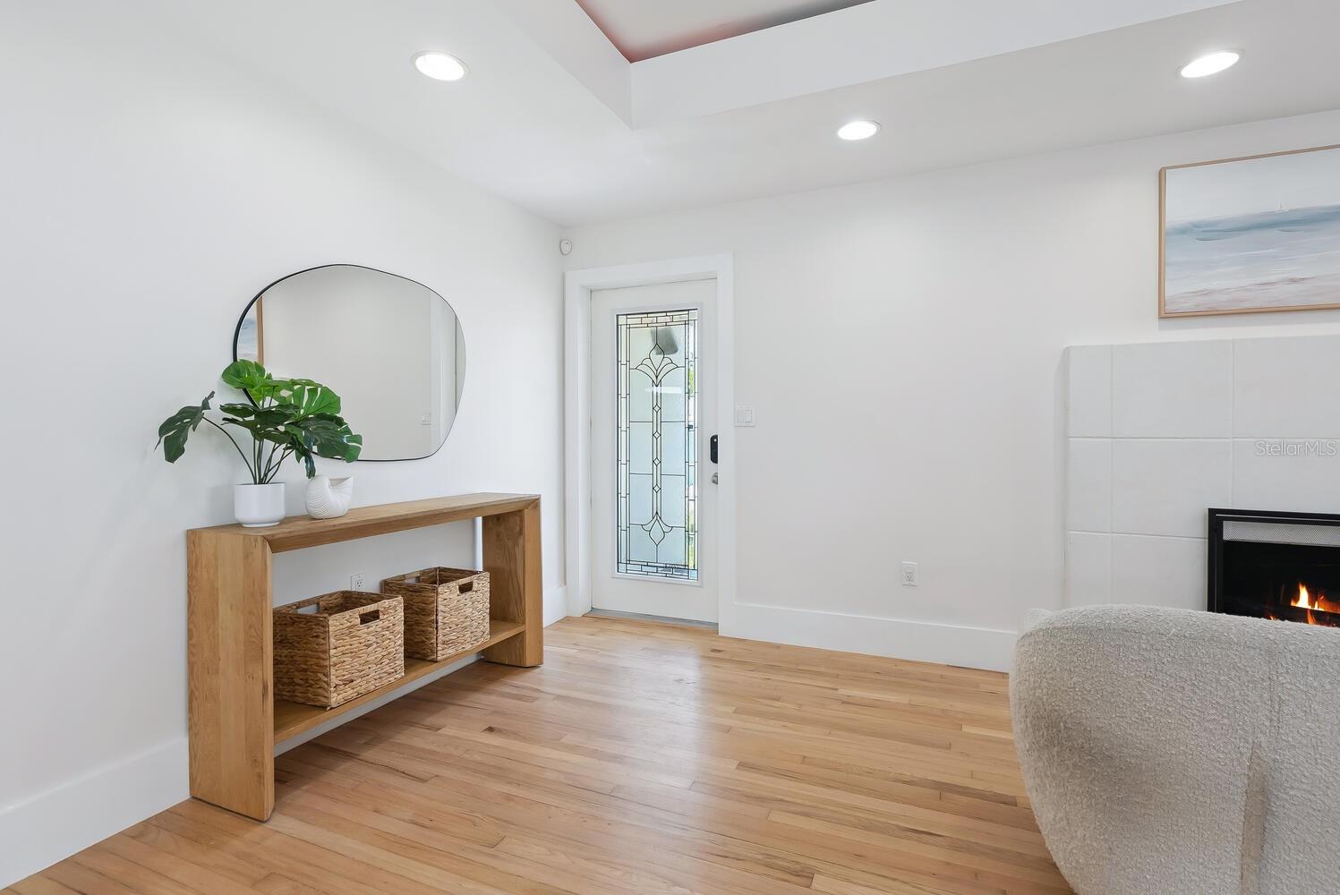 1931 HIGH POINT CIR, SARASOTA, FL, 34236