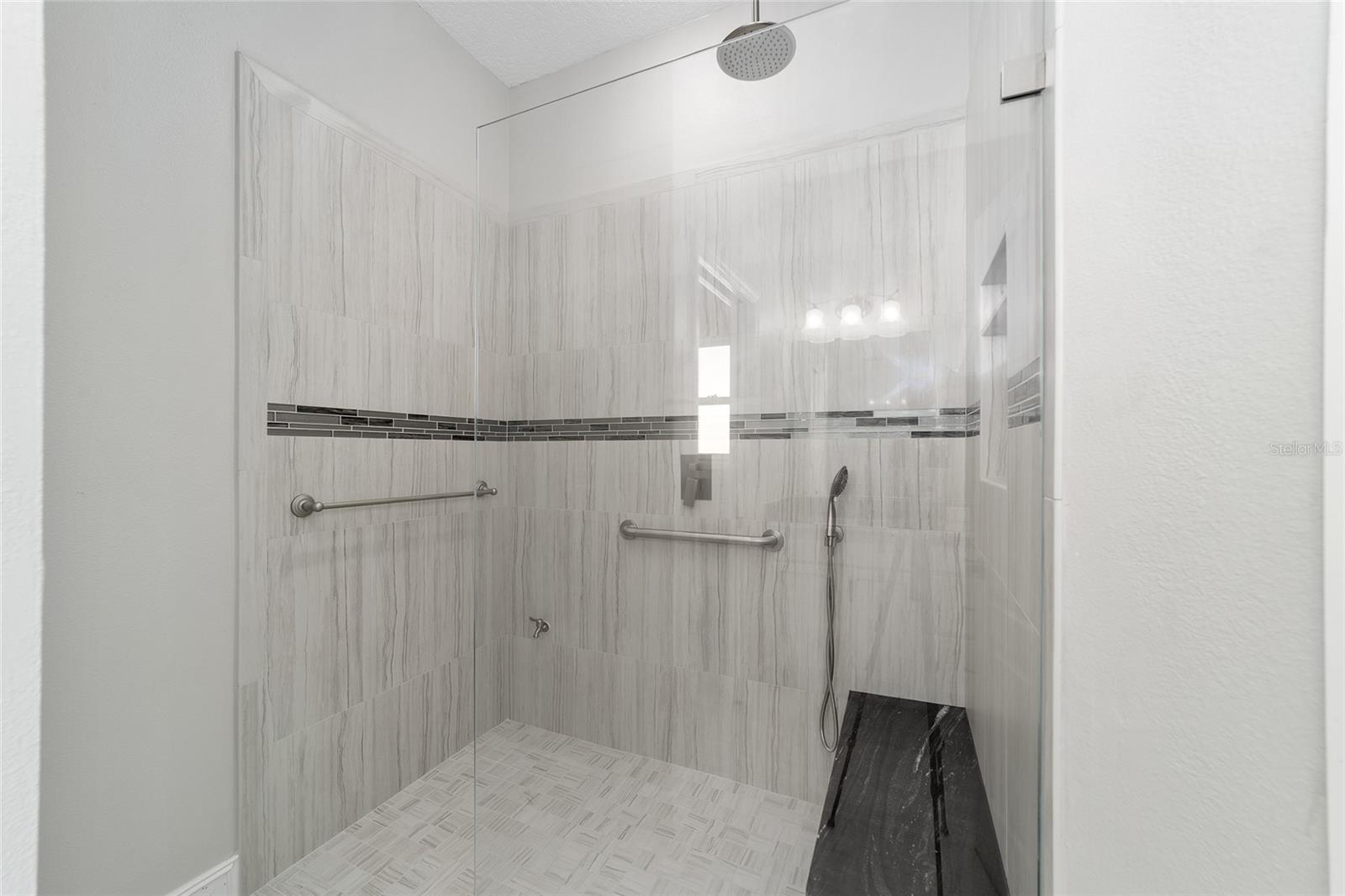 1109 ALCOVE LOOP, THE VILLAGES, FL, 32162