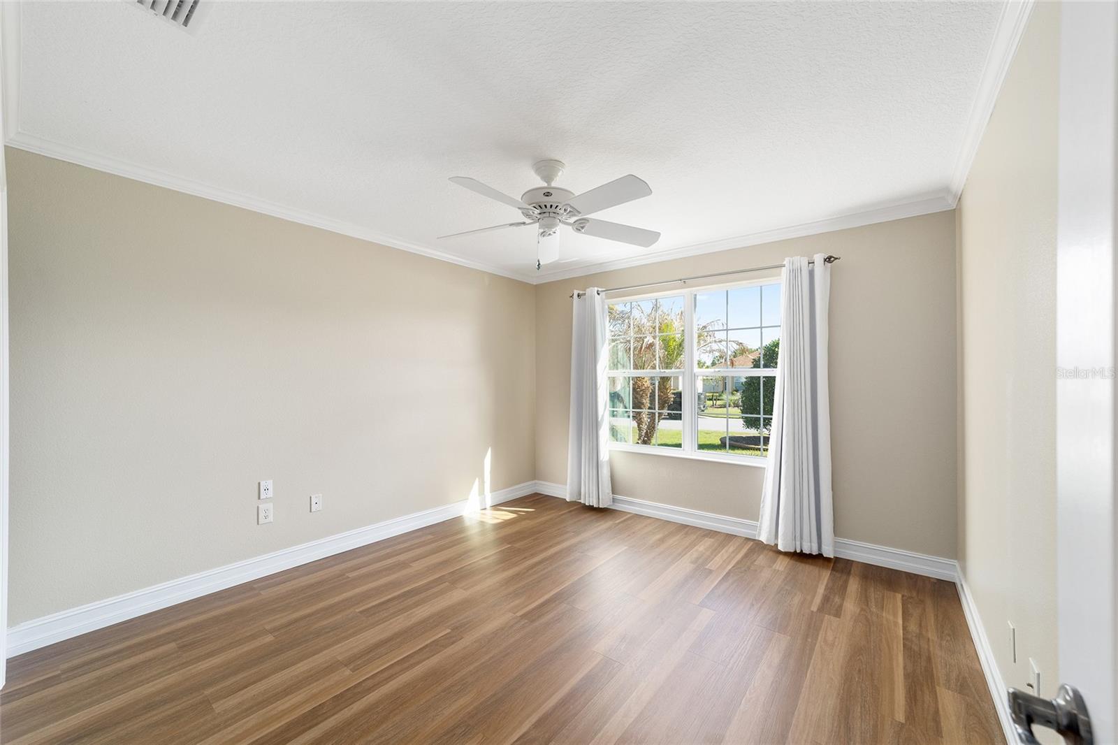 1109 ALCOVE LOOP, THE VILLAGES, FL, 32162