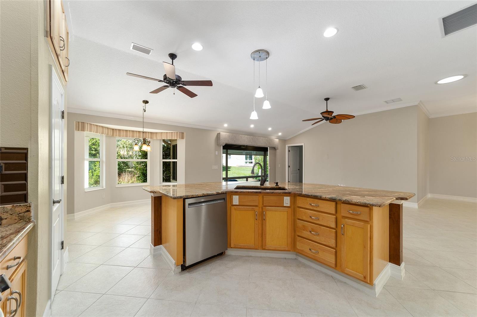 1109 ALCOVE LOOP, THE VILLAGES, FL, 32162
