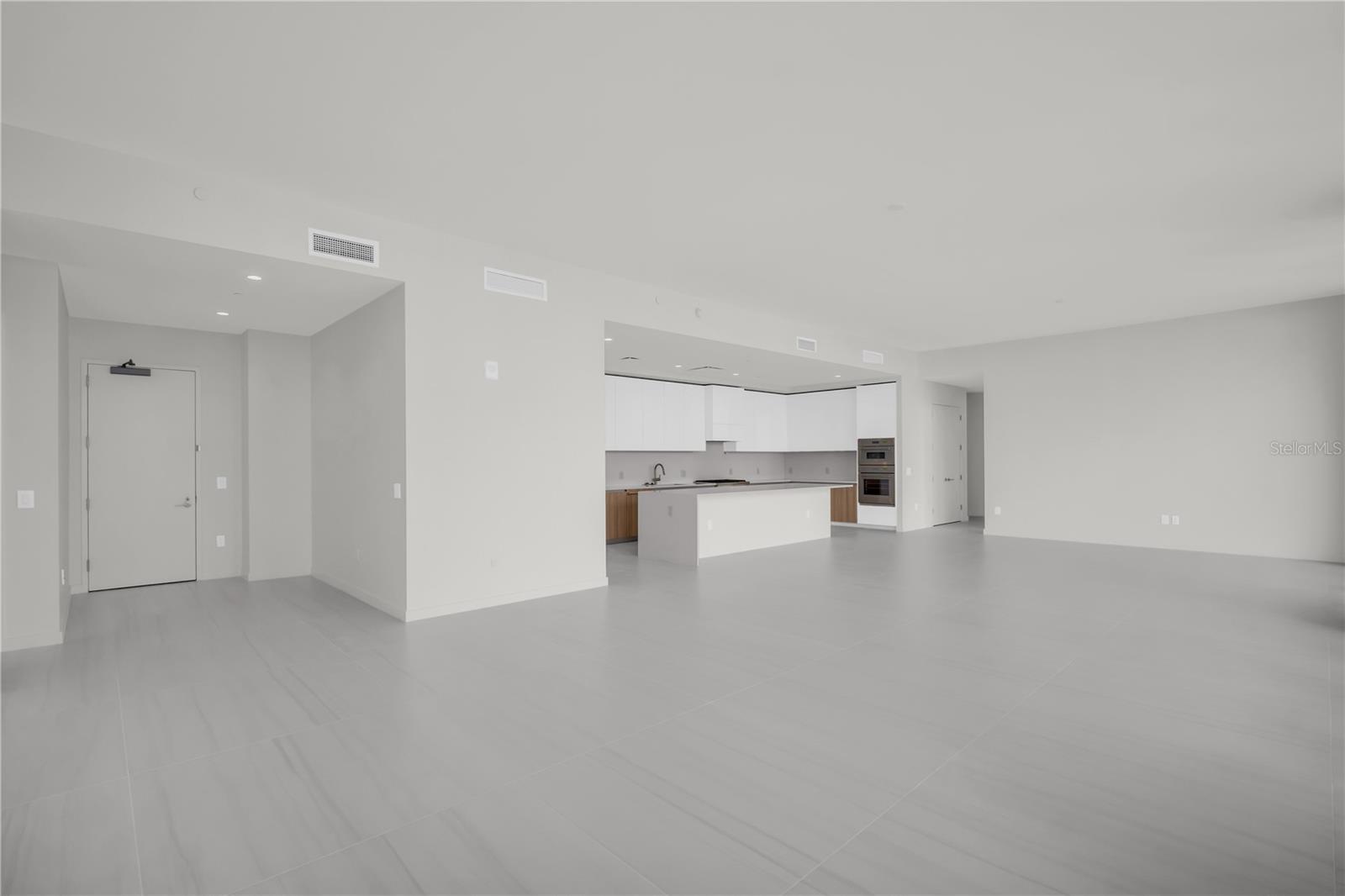 400 CENTRAL AVE #4002, ST PETERSBURG, FL, 33701