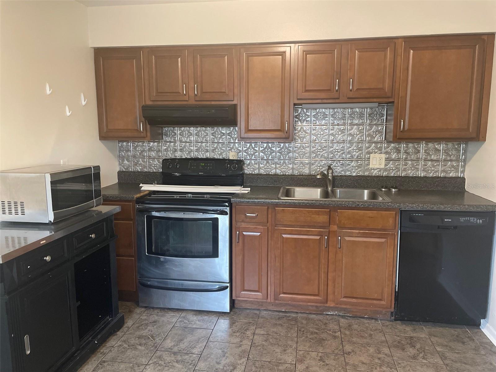 204 CALLITRIS AVE, POLK CITY, FL, 33868