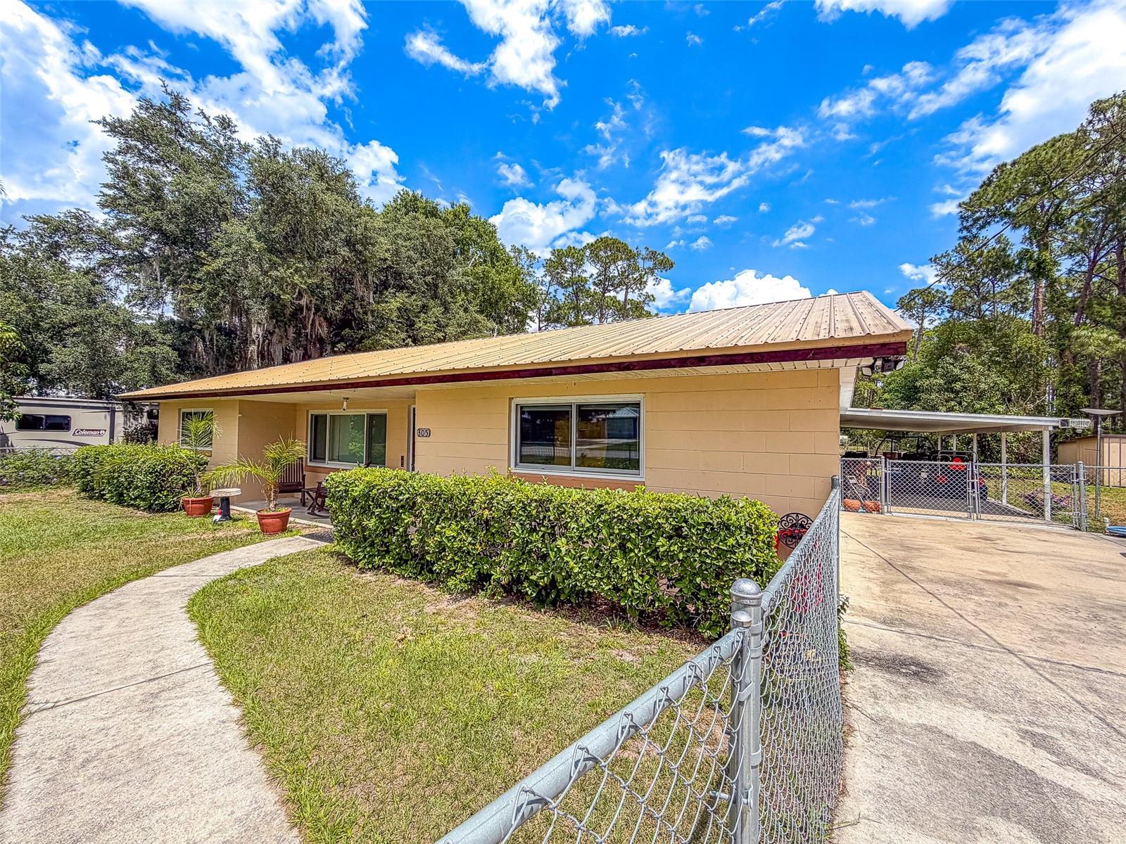 305 CLOVERLEAF RD, LAKE PLACID, FL, 33852