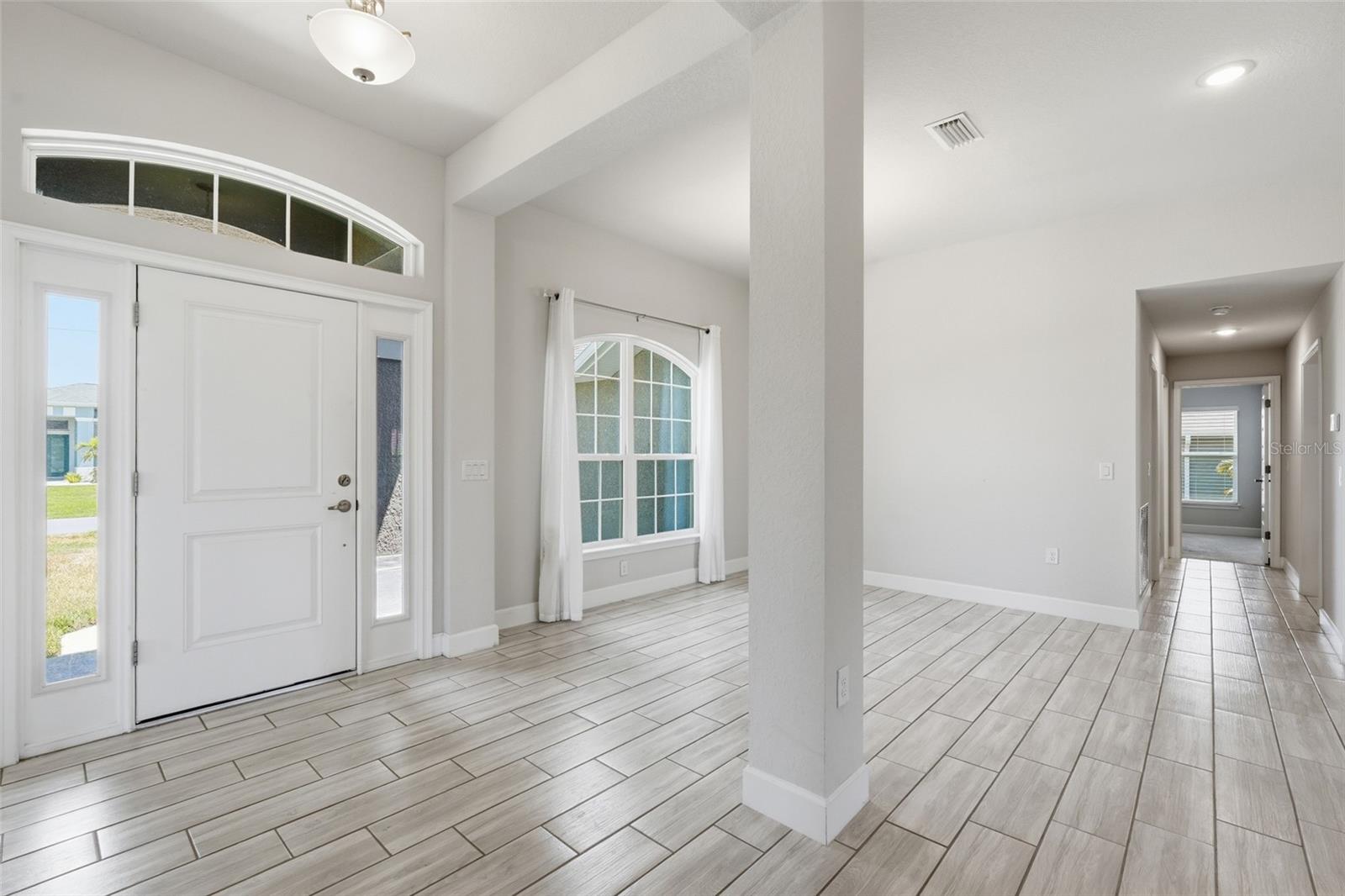 119 LONG MEADOW LN, ROTONDA WEST, FL, 33947