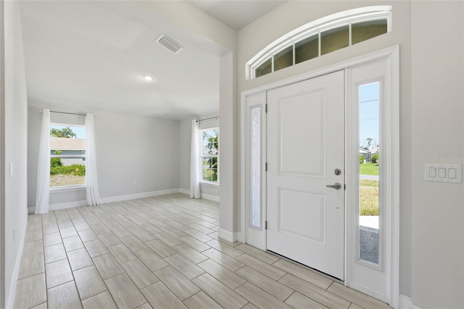 119 LONG MEADOW LN, ROTONDA WEST, FL, 33947