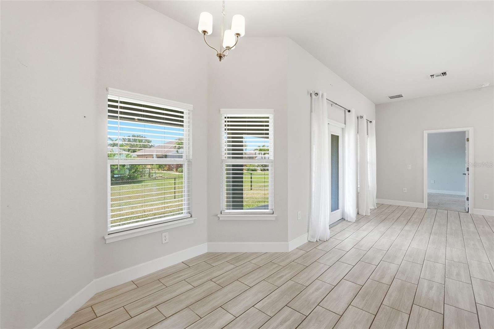 119 LONG MEADOW LN, ROTONDA WEST, FL, 33947