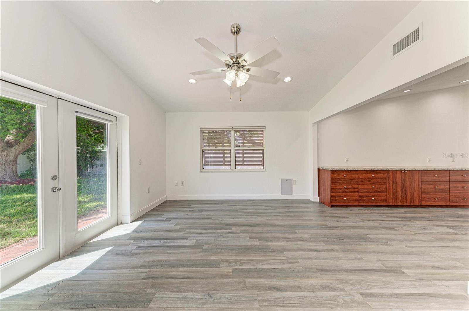 6315 4TH AVE NW, BRADENTON, FL, 34209