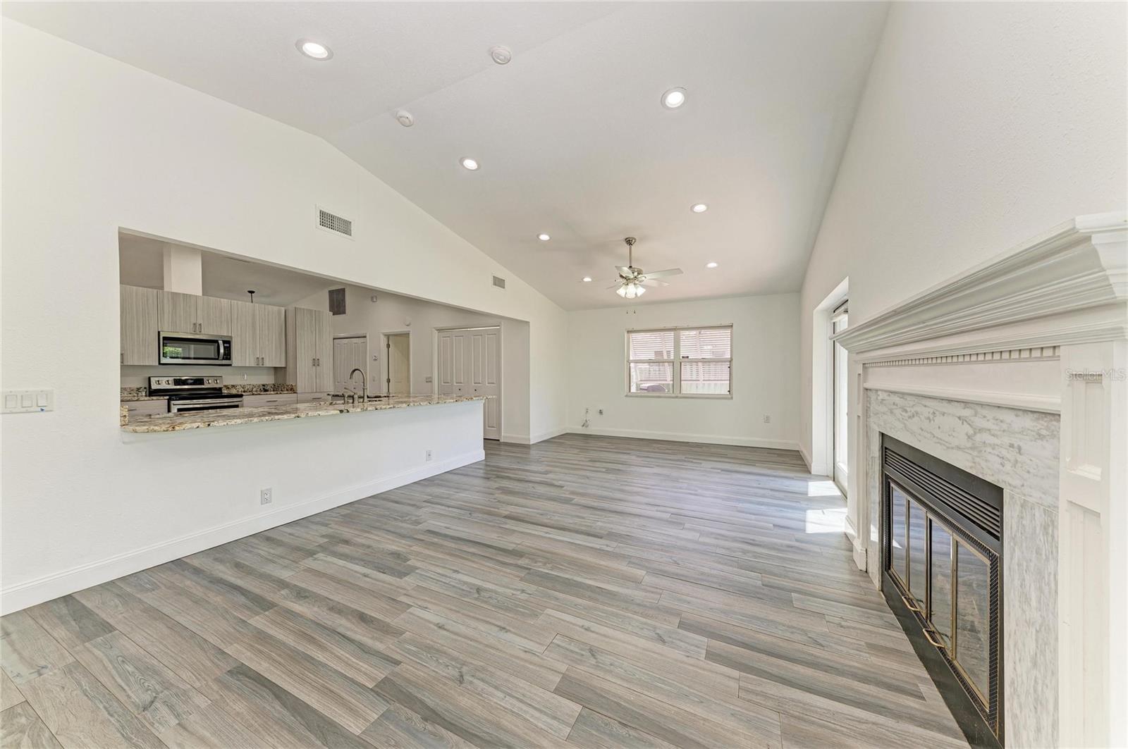 6315 4TH AVE NW, BRADENTON, FL, 34209