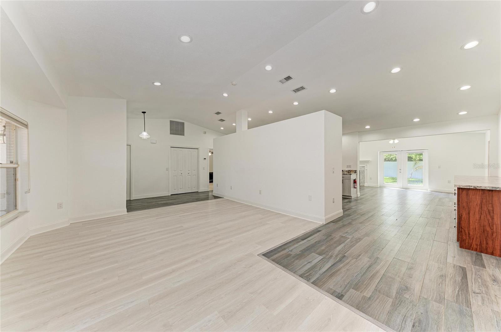 6315 4TH AVE NW, BRADENTON, FL, 34209