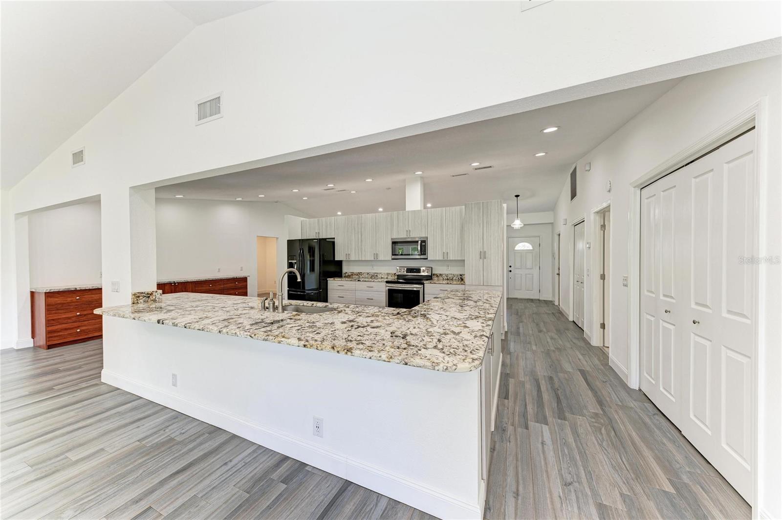 6315 4TH AVE NW, BRADENTON, FL, 34209