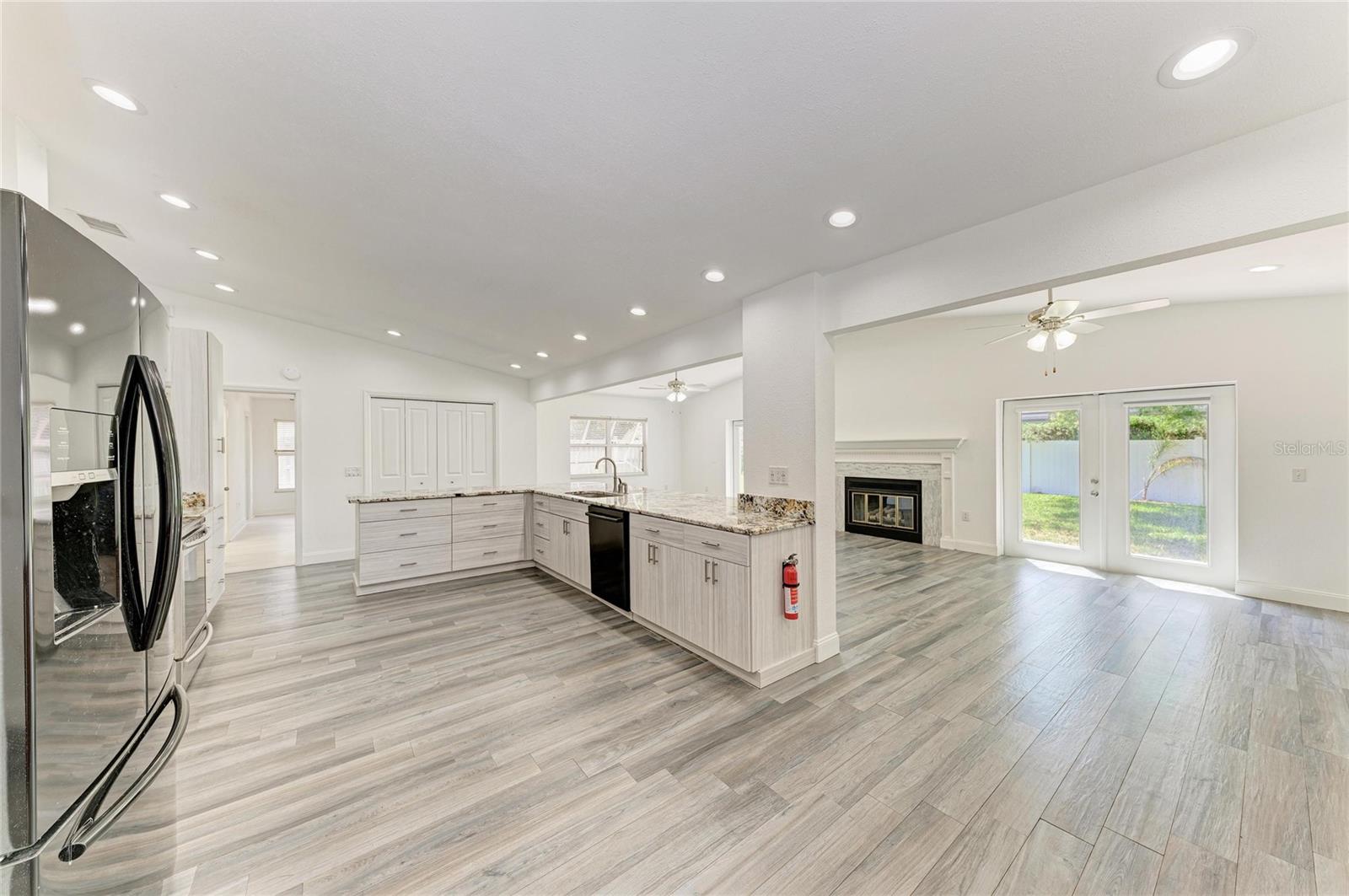 6315 4TH AVE NW, BRADENTON, FL, 34209