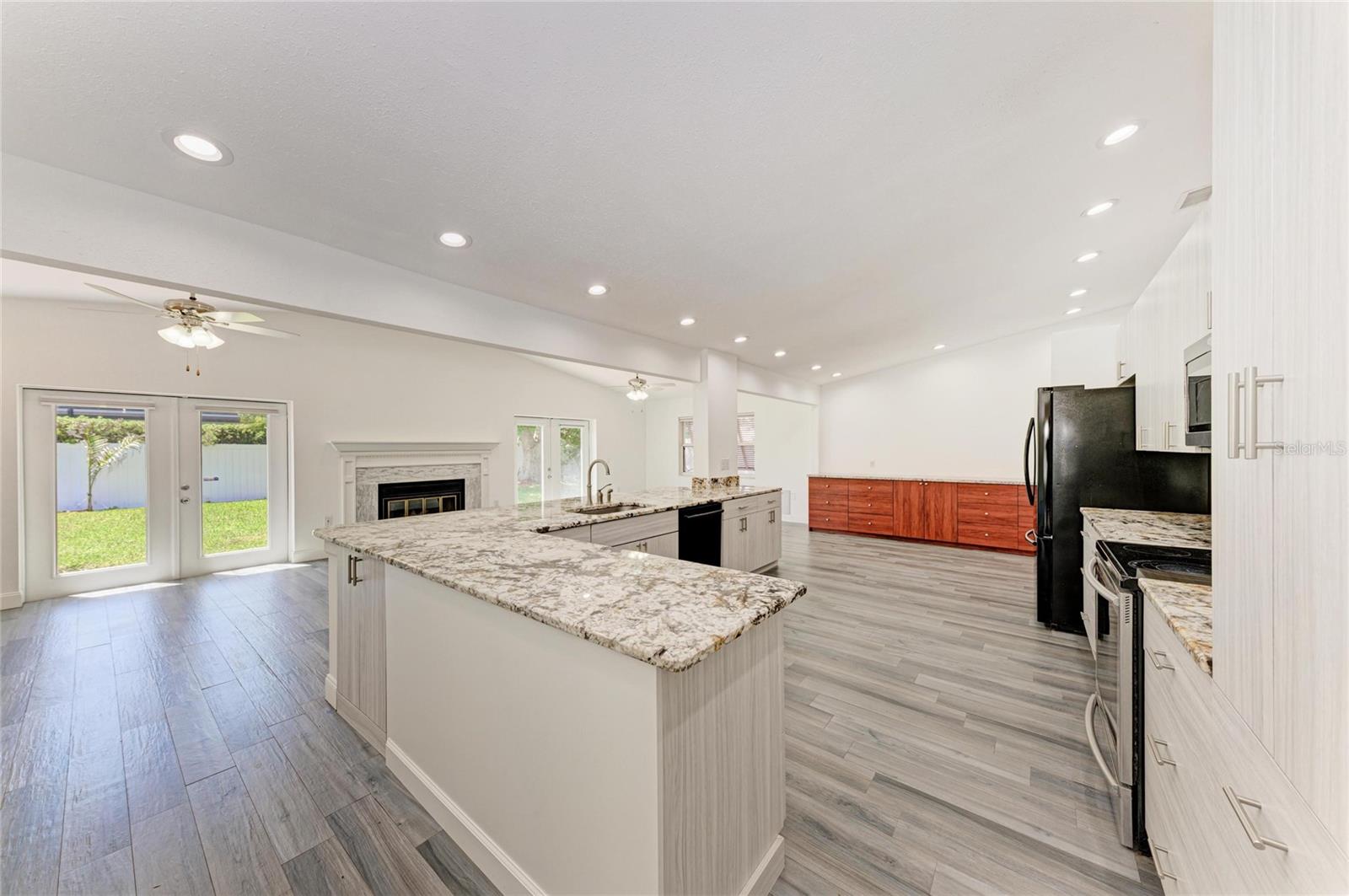 6315 4TH AVE NW, BRADENTON, FL, 34209