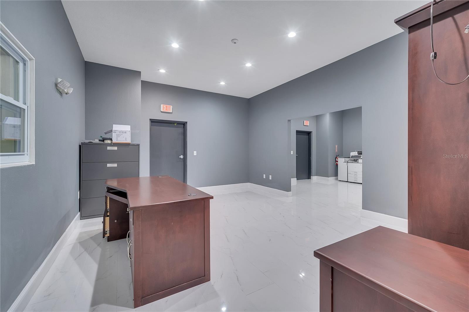 560 BARRY ST, ORLANDO, FL, 32808