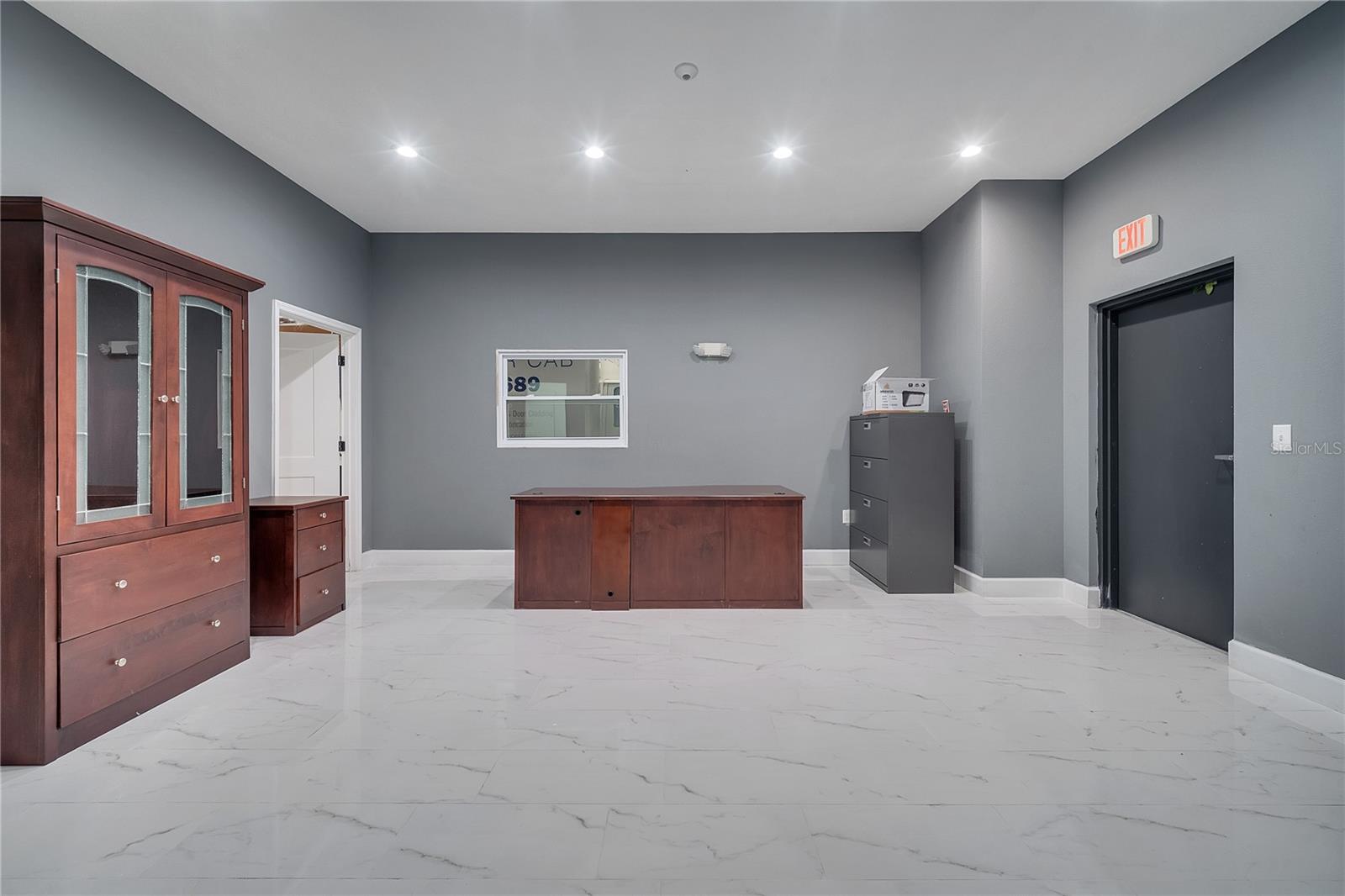 560 BARRY ST, ORLANDO, FL, 32808