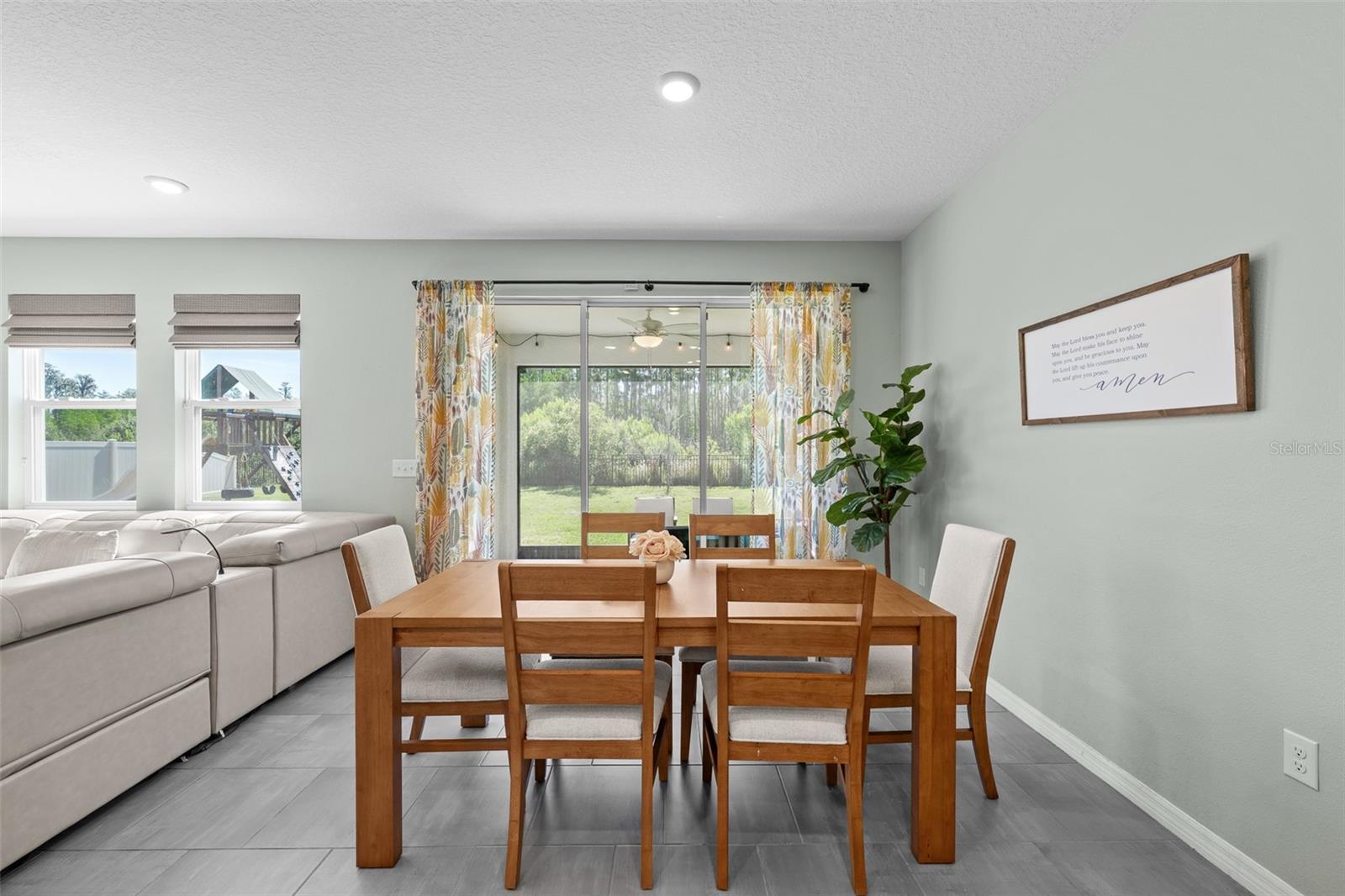 8693 BOWER BASS CIR, WESLEY CHAPEL, FL, 33545