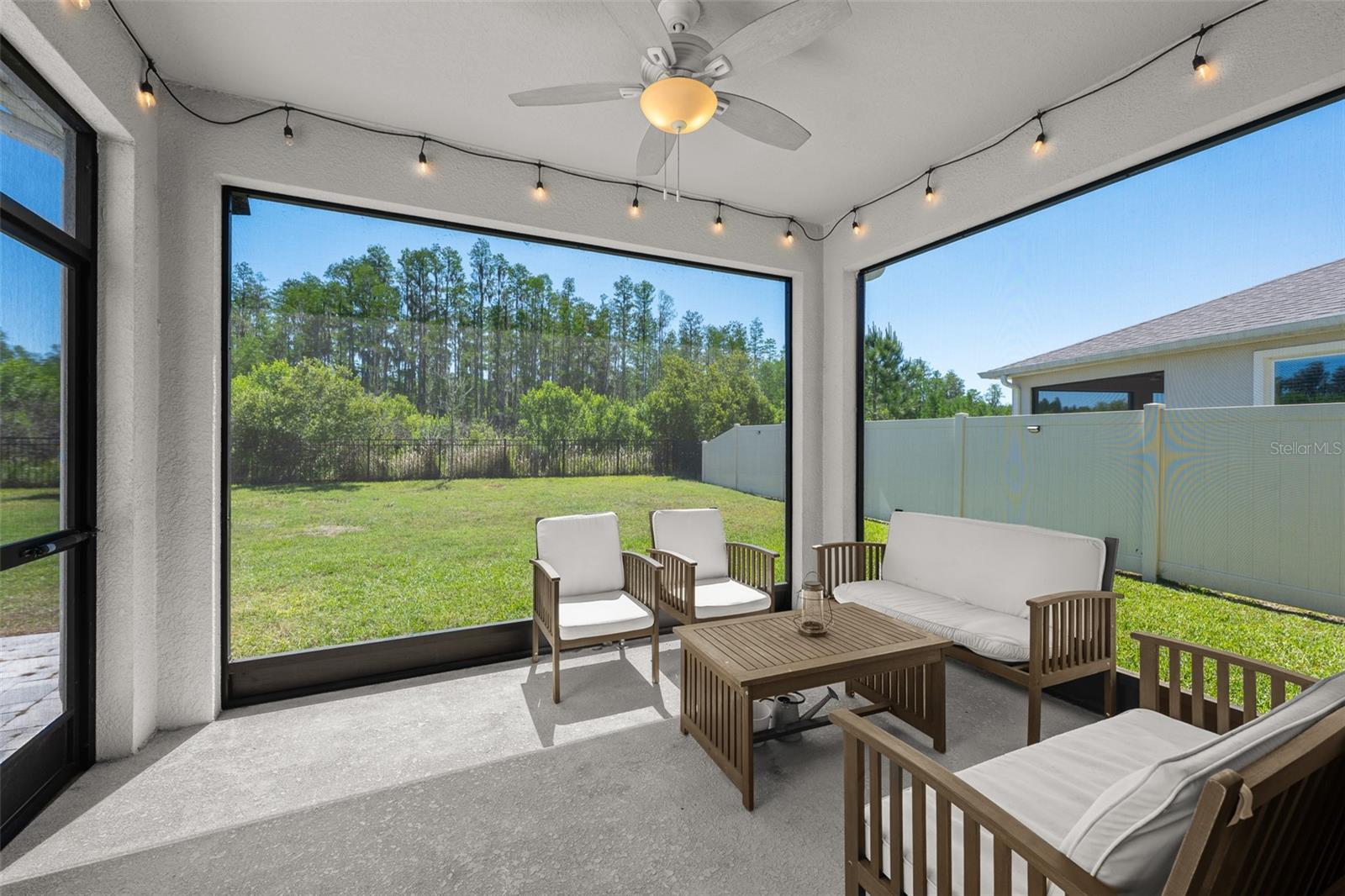 8693 BOWER BASS CIR, WESLEY CHAPEL, FL, 33545