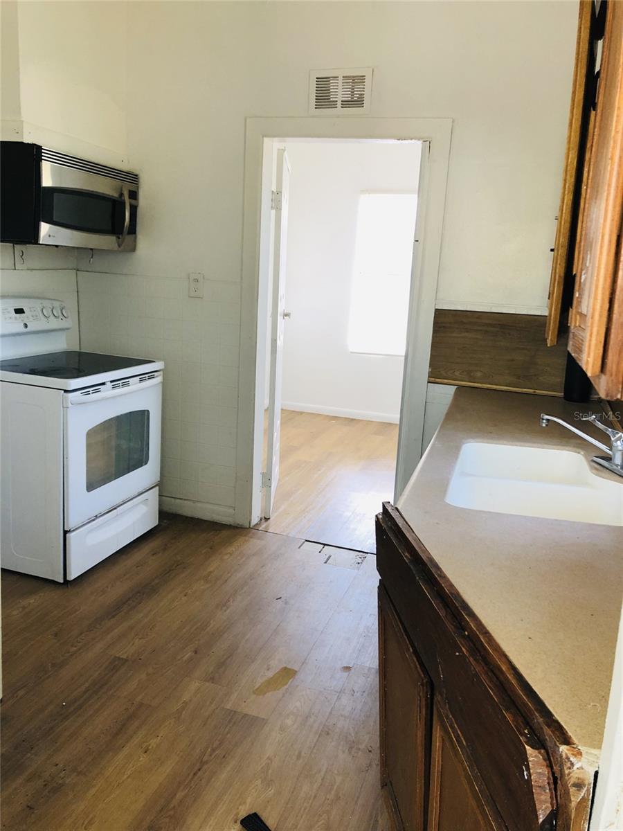 PINE CREST SUB, CLEARWATER, FL, 33755