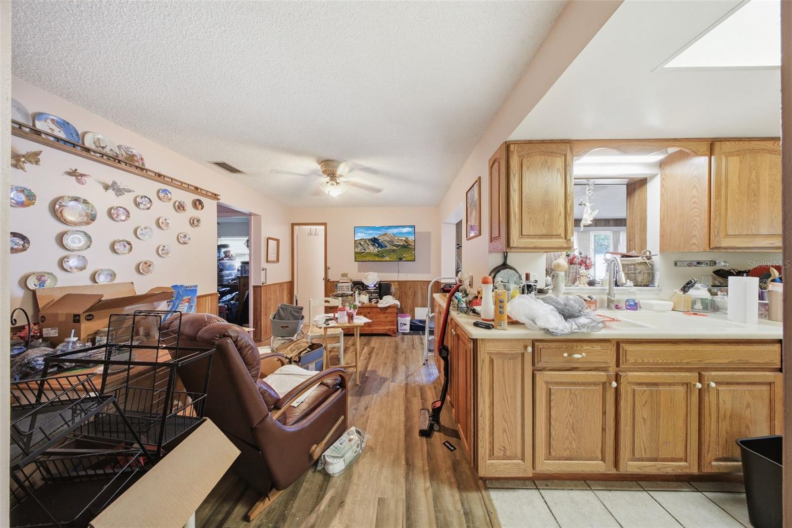 200 SIR LAWRENCE DR, SANFORD, FL, 32773