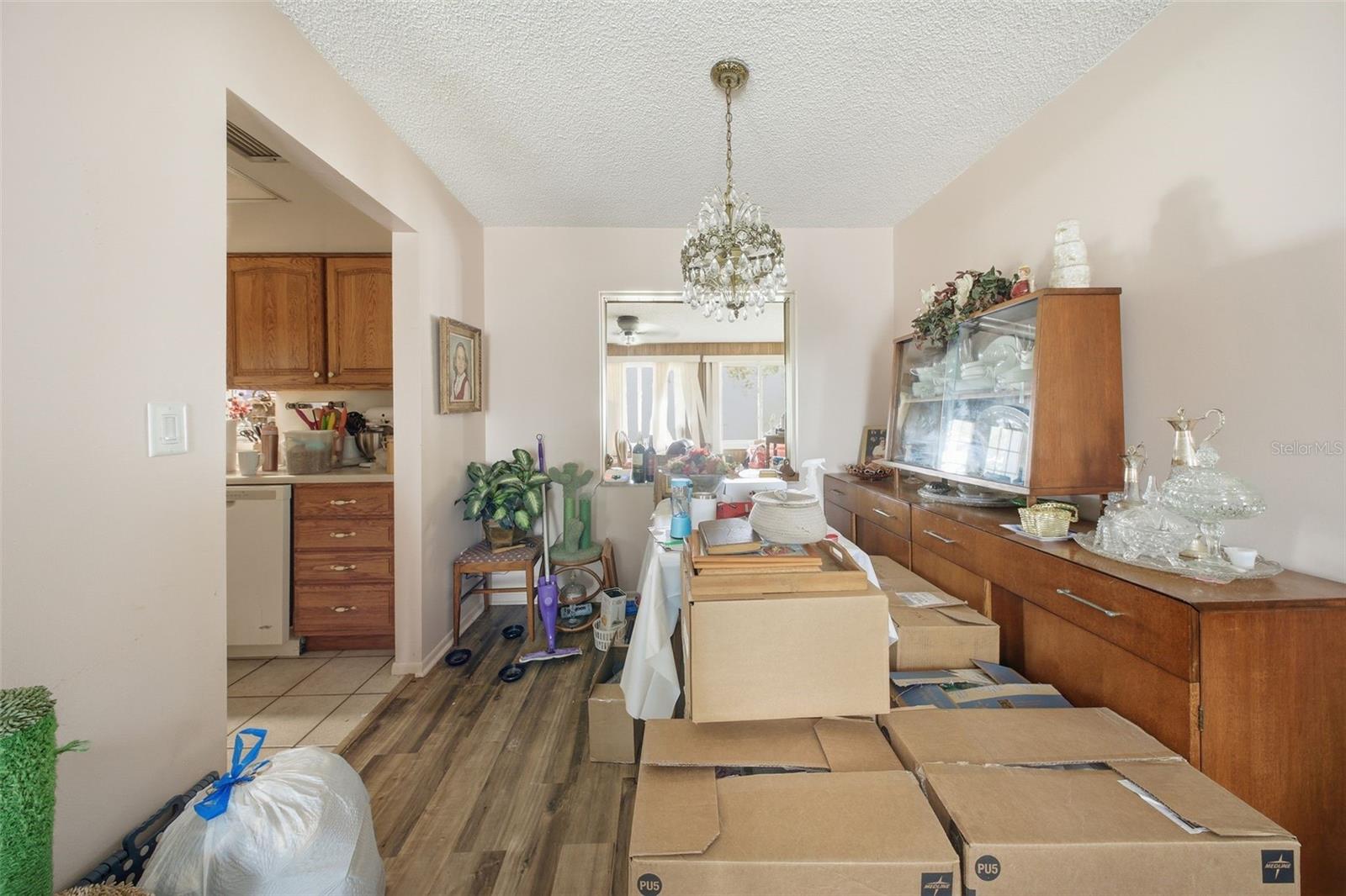 200 SIR LAWRENCE DR, SANFORD, FL, 32773